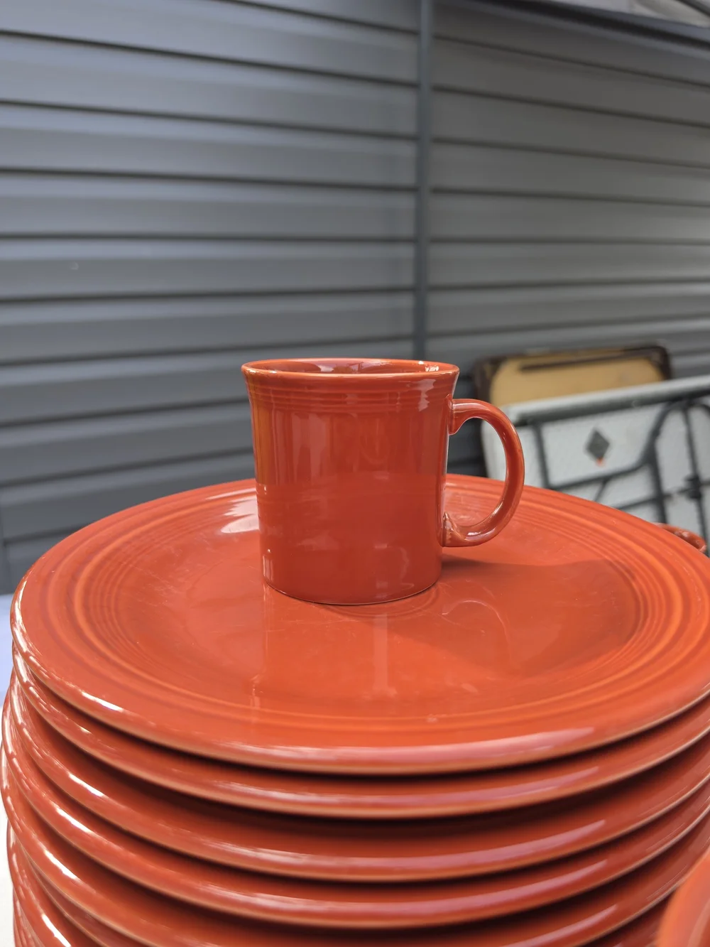 26-Piece Retired Fiestaware Dinner Set (Persimmon Orange) - 4-6 Place Settings
